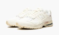 Кроссовки New Balance ML2002RDC в Москве  в Москве 