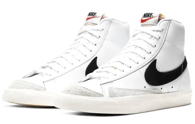 Кроссовки Nike Blazer Mid 77 CZ1055-100