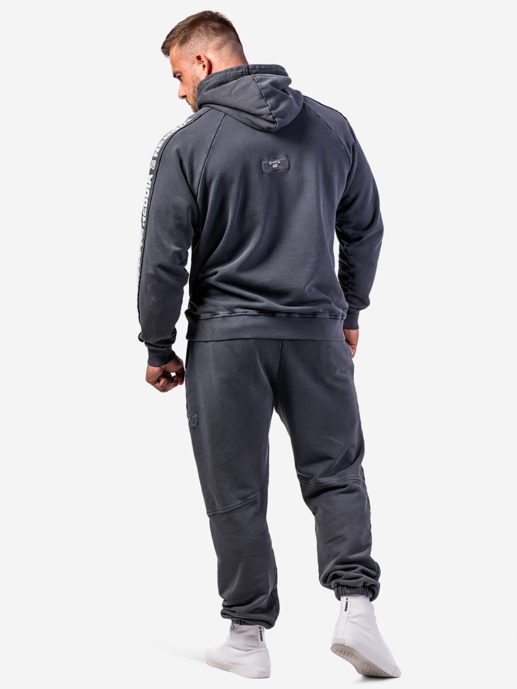 Брюки Nebbia Washed Sweat Joggers LEGEND 795 Black в Москве  в Москве 