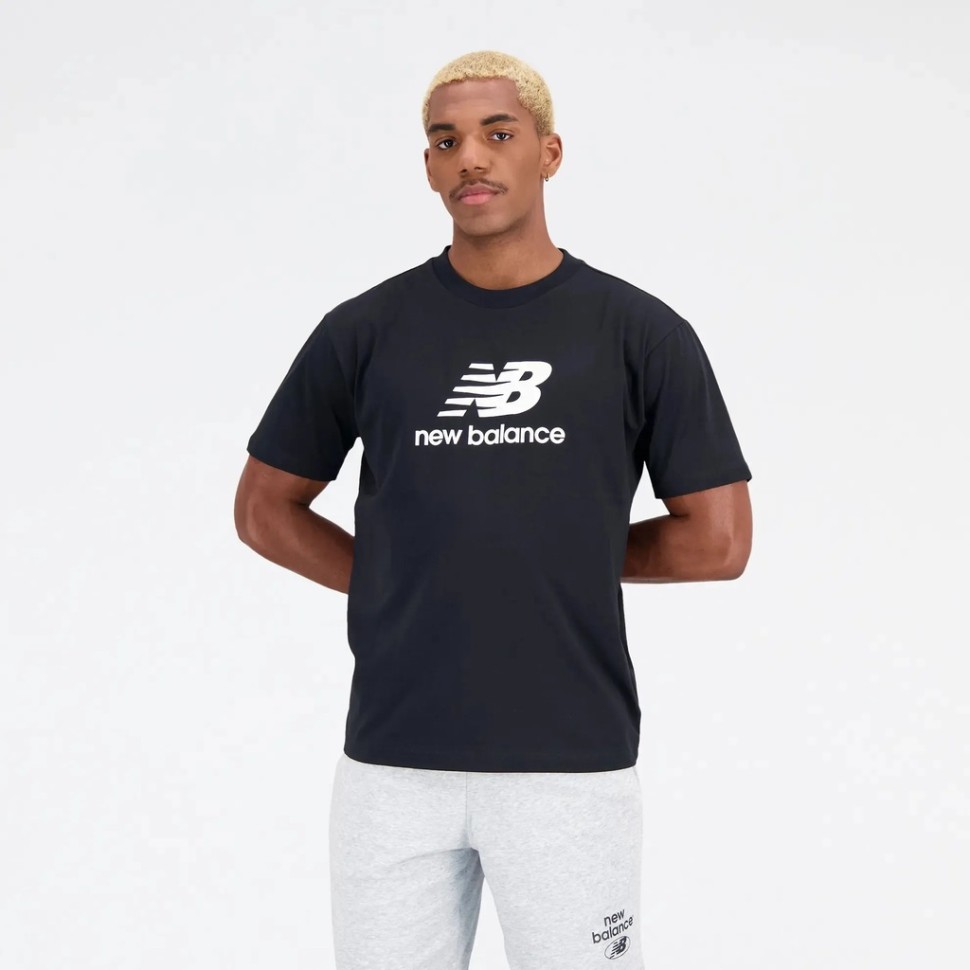 Футболка New Balance Essentials Stacked Logo Cotton Jersey Short Sleeve T-shirt MT31541-BK в Москве  в Москве 