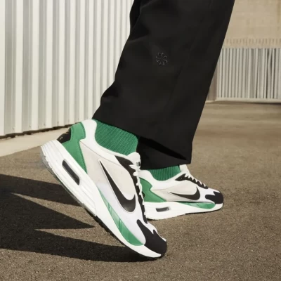 Кроссовки Nike Air Max Solo DX3666-102