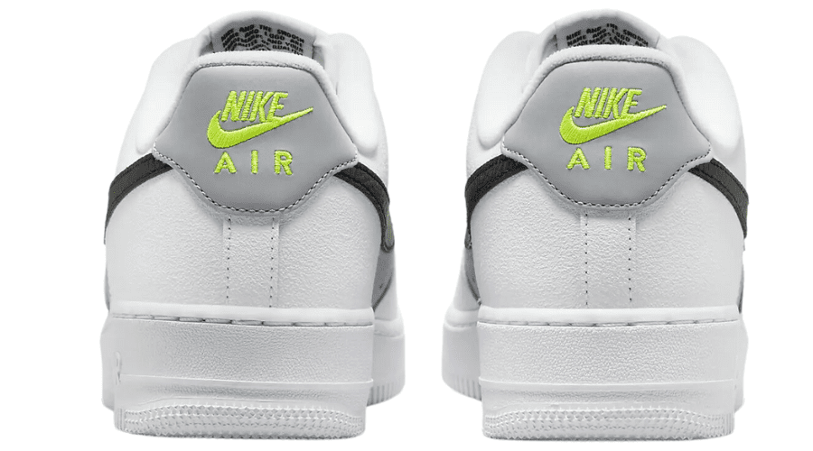 Кроссовки Nike AIR FORCE 1 '07 FQ2204-100 в Москве  в Москве 