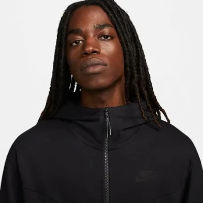Толстовка NIKE M NK TECH FZ LGHTWHT DX0822-010