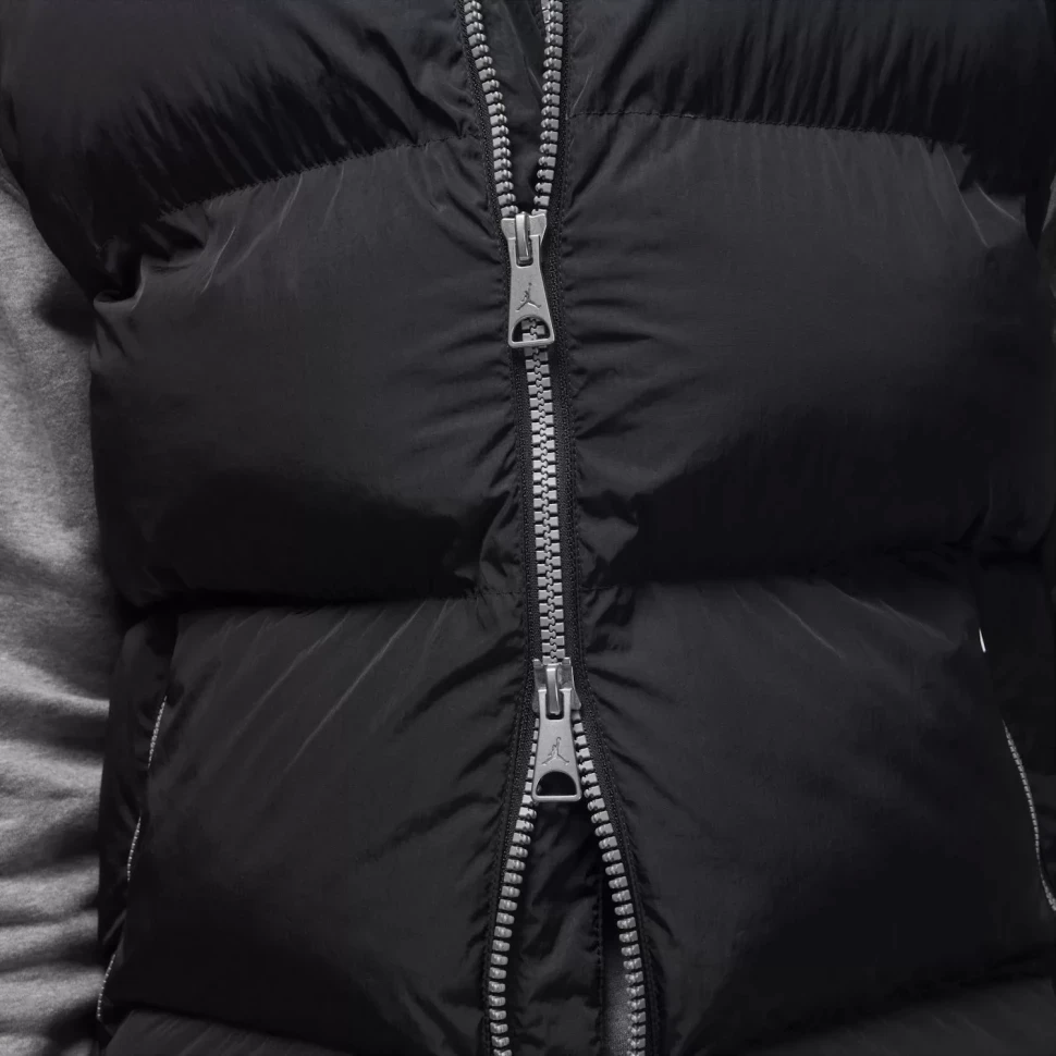 Жилет Nike Jordan AS M JORDAN ESS STMT ECO VEST FB7308-010 в Москве  в Москве 