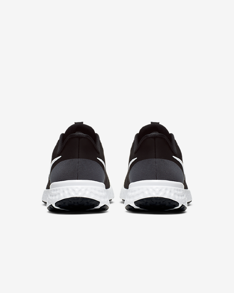 Кроссовки Nike Revolution 5 BQ3207-002 W BQ3207-002 в Москве  в Москве 
