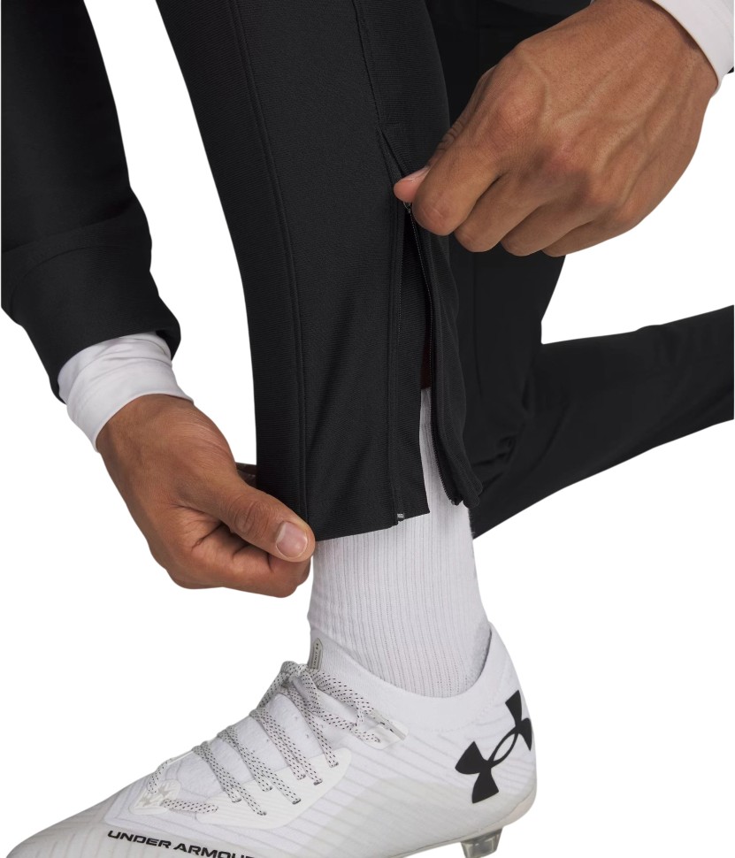 Спортивный костюм Under Armour UA M Challenger Tracksuit 6004052-001 в Москве  в Москве 