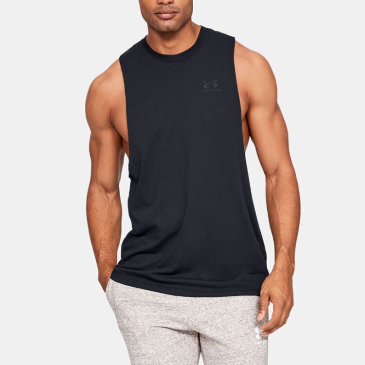 Майка Under Armour UA LEFT CHEST CUT OFF TANK 1329286-001 в Москве  в Москве 