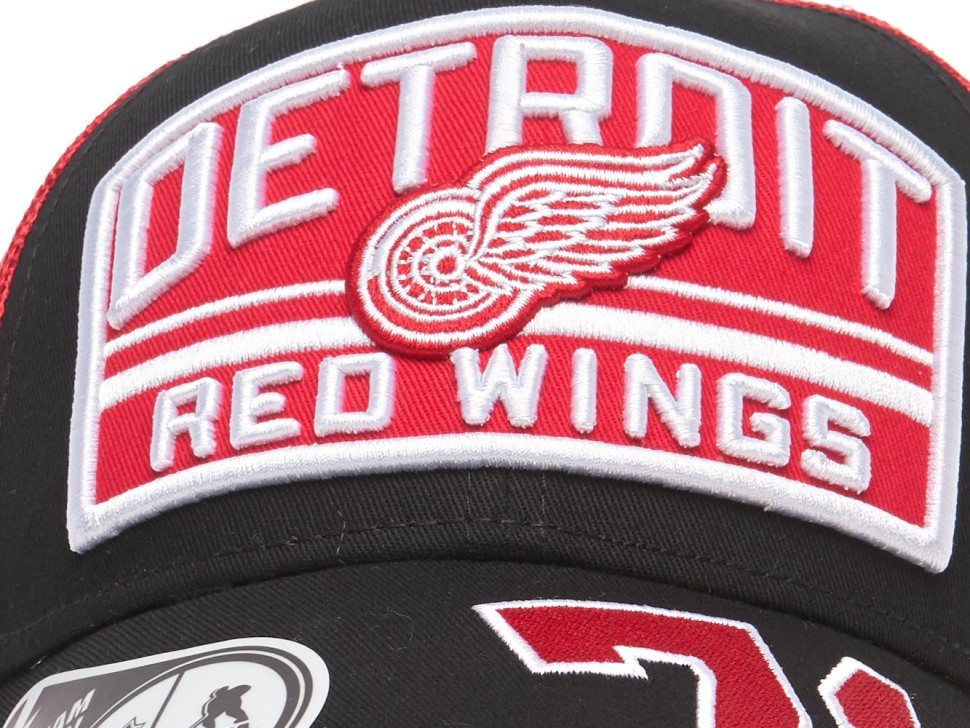 Бейсболка ATRIBUTIKA & CLUB Detroit Red Wings №71, черн.-красн. 31458 в Москве  в Москве 