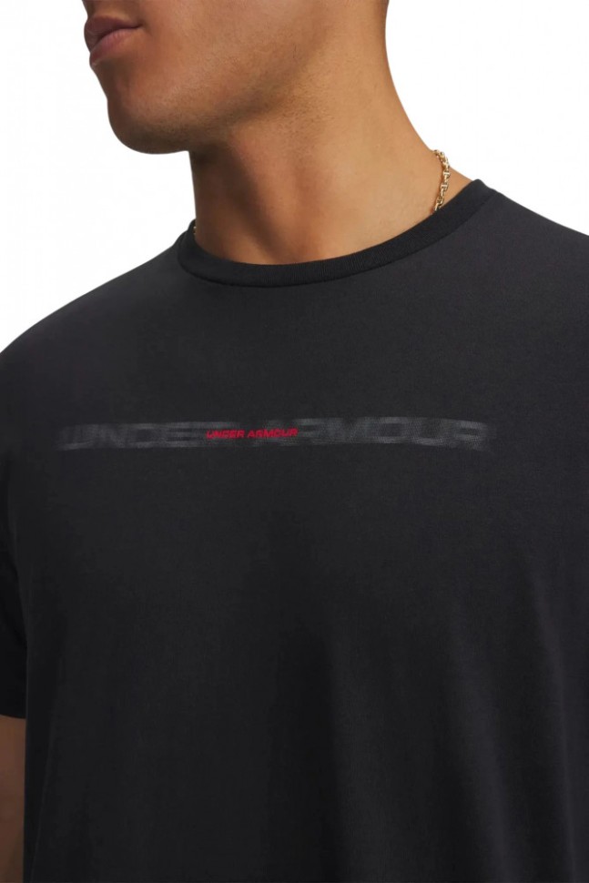 Футболка Under Armour UA M BLUR WM SS 6009248-001 в Москве  в Москве 