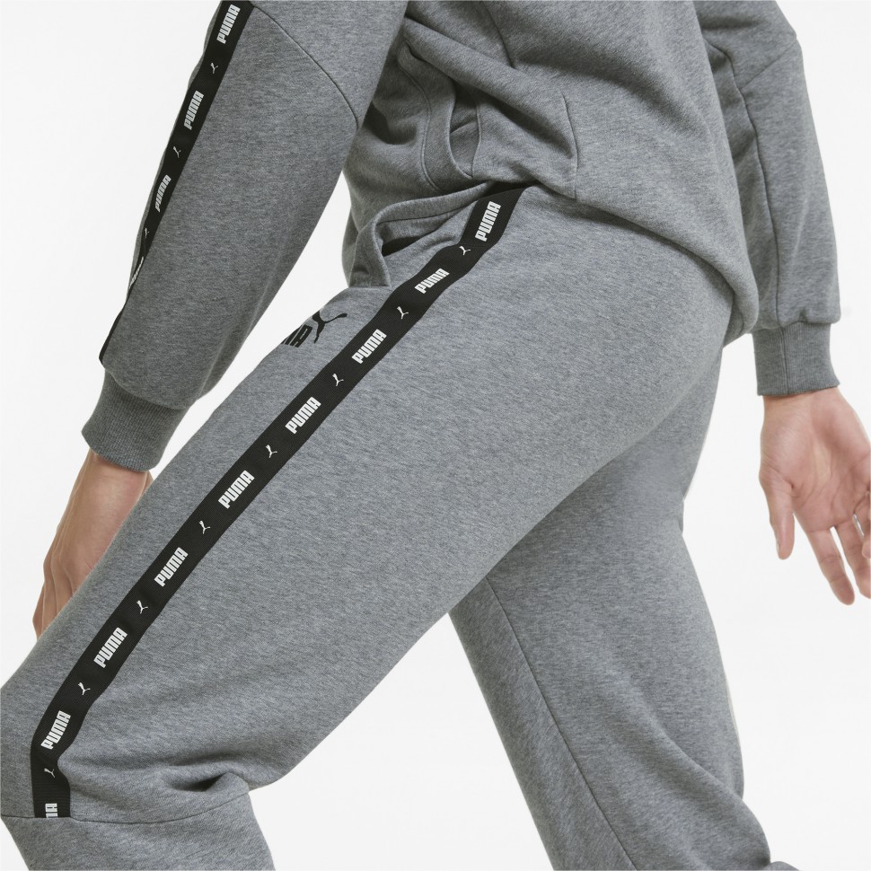 Брюки Puma ESS+ Tape Sweatpants TR cl 84738803 в Москве  в Москве 