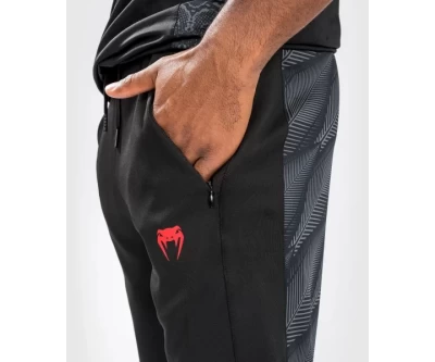 Брюки спортивные Venum Phantom Black/Red 05635