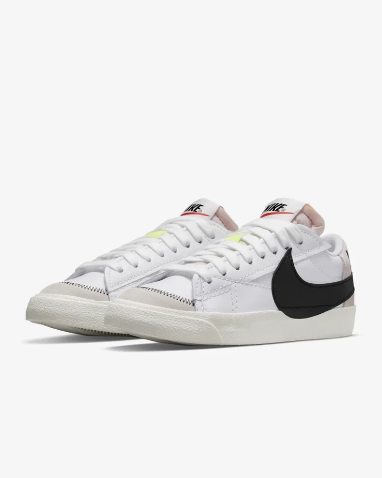 Nike blazer shop low white black