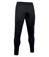 Брюки Under Armour Challenger III Training Pant 1343913-001 в Москве  в Москве 