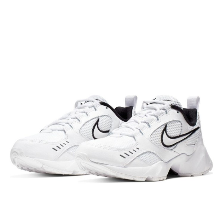 Air heights nike hot sale