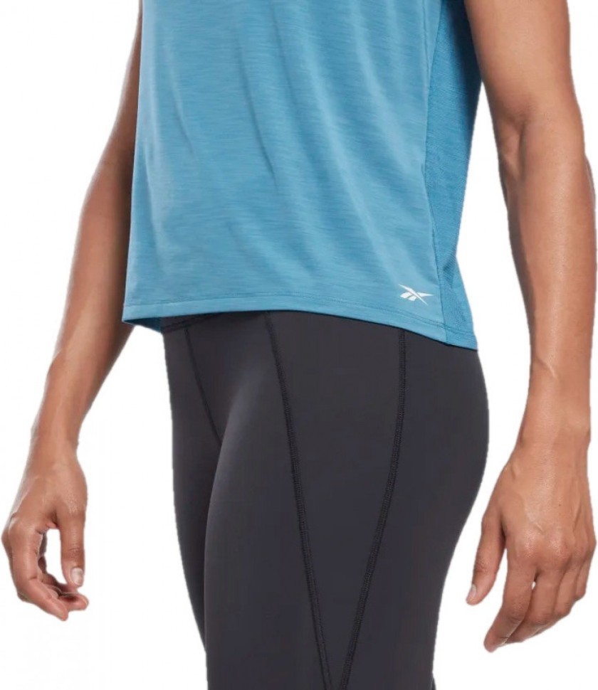 Футболка Reebok AC ATHLETIC TEE HS4728 в Москве  в Москве 