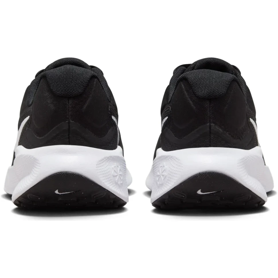 Кроссовки Nike W Revolution 7 FB2208-003 в Москве  в Москве 