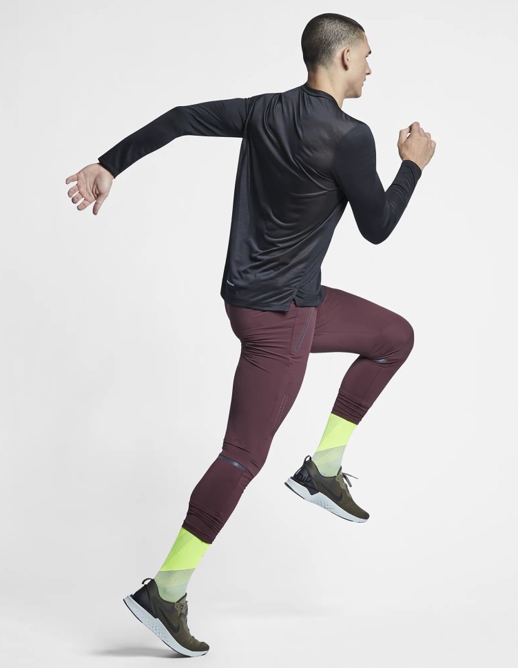 Футболка с длинным рукавом Nike M NK DRY MILER TOP LS AJ7568-010 в Москве  в Москве 
