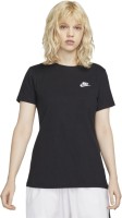 Футболка Nike W NSW CLUB TEE DN2393-010 в Москве  в Москве 