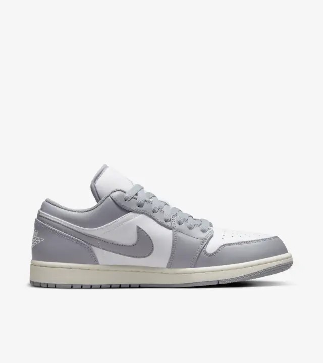 Кроссовки Nike Air Jordan 1 Low Vintage Stealth Grey Men's 553558-053 в Москве  в Москве 