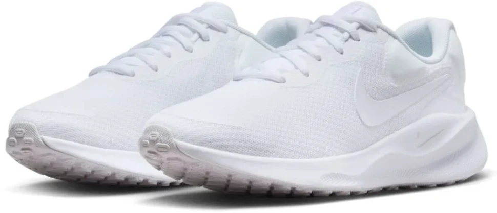 Кроссовки Nike W Nike Revolution 7 FB2208-100 в Москве  в Москве 