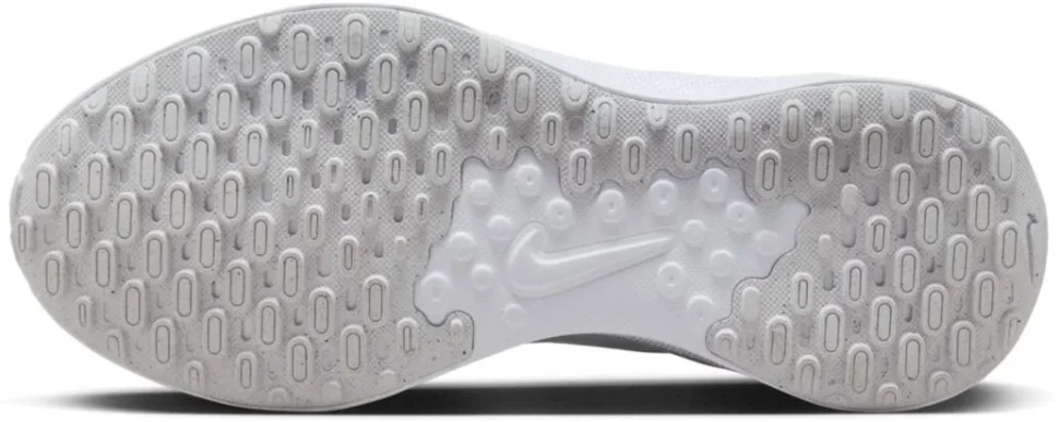 Кроссовки Nike W Nike Revolution 7 FB2208-100 в Москве  в Москве 