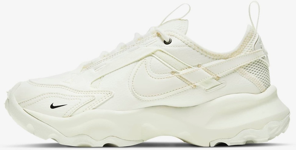Кроссовки Nike TC 7900 DD9682-100 в Москве  в Москве 