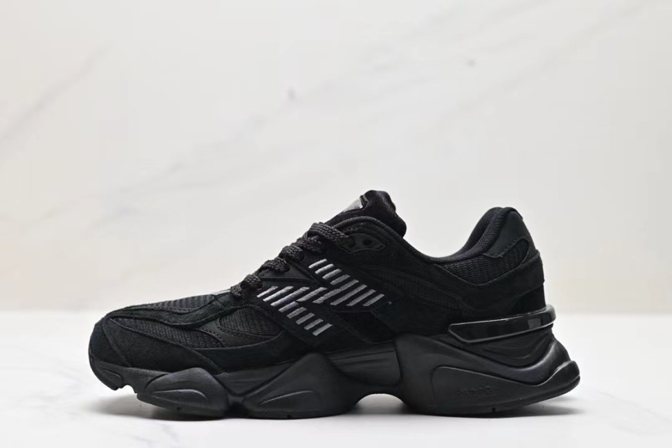 Кроссовки New Balance 9060 Black U9060ECC в Москве  в Москве 