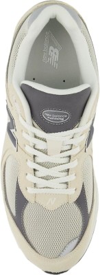Кроссовки New Balance 2002 M2002RFA