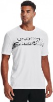 Футболка Under Armour UA CAMO CHEST STRIPE SS 1370519-100 в Москве  в Москве 