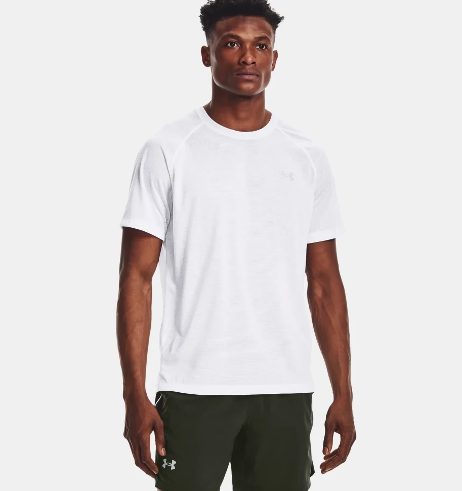 Футболка Under Armour UA STREAKER TEE 1361469-100 в Москве в Москве