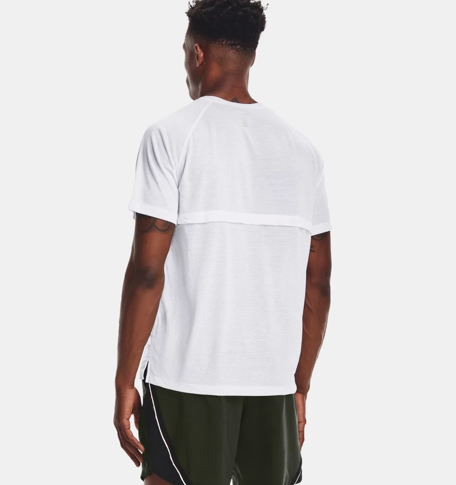 Футболка Under Armour UA STREAKER TEE 1361469-100 в Москве в Москве