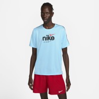 Футболка Nike M NK DF MILER SS DYE DQ4734-499 в Москве  в Москве 