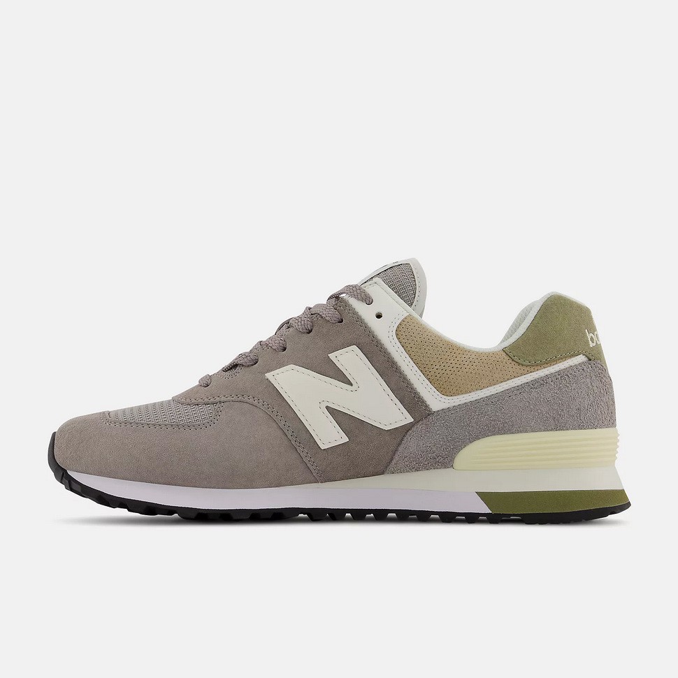 Кроссовки New Balance ML574TT2/D в Москве  в Москве 