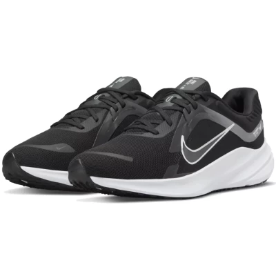 Кроссовки Nike Quest 5 DD0204-001