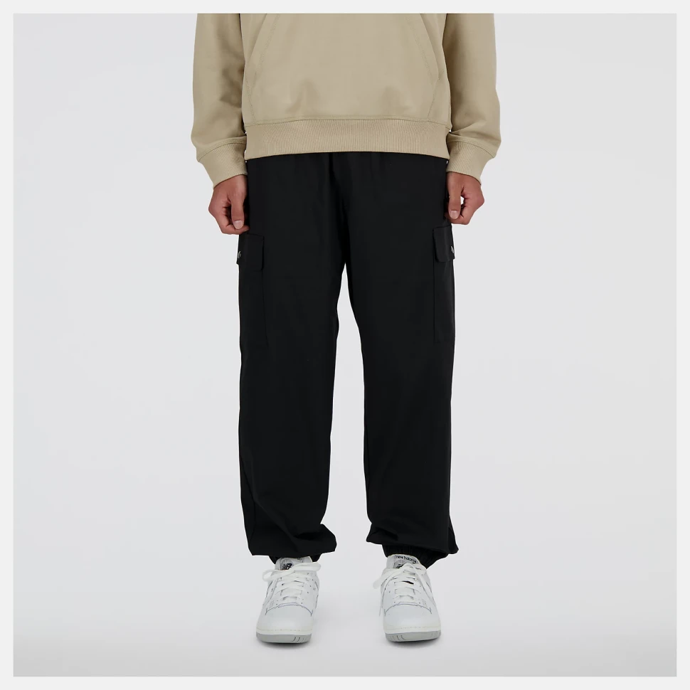 Брюки New Balance Icon Twill Cargo Jogger MP41579BK в Москве в Москве