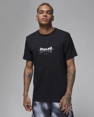 Футболка Nike J Sprt Gfx Ss Crew FD7001-010