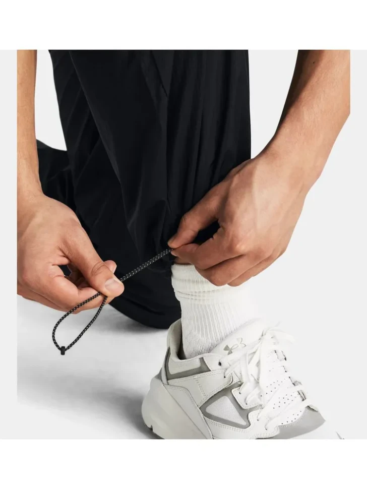 Брюки Under Armour UA Crinkle Woven Pant 1386606-001 в Москве в Москве