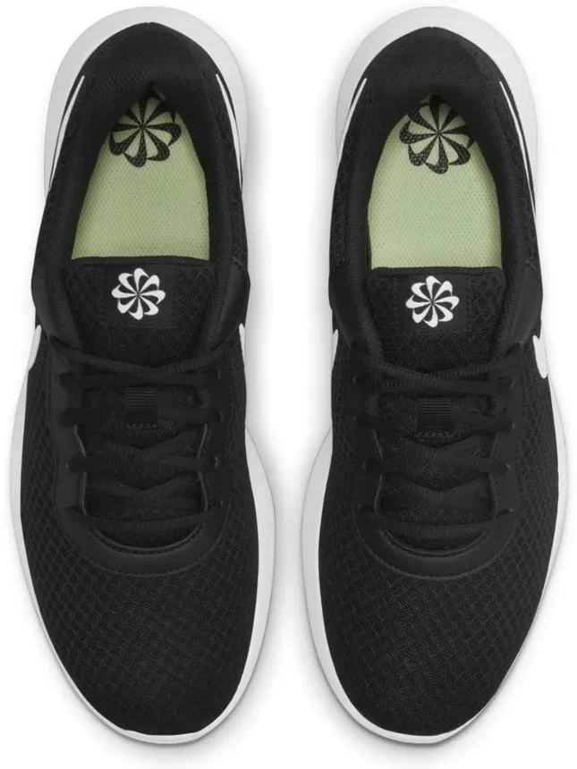 Кроссовки Nike TANJUN DJ6258-003 в Москве  в Москве 