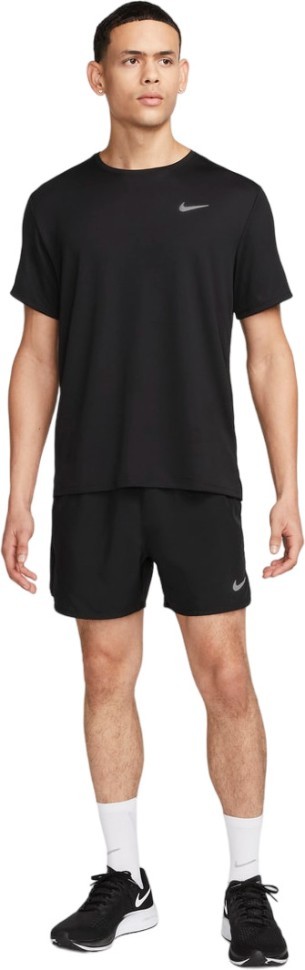 Футболка Nike M NK DF UV MILER SS DV9315-010 в Москве  в Москве 
