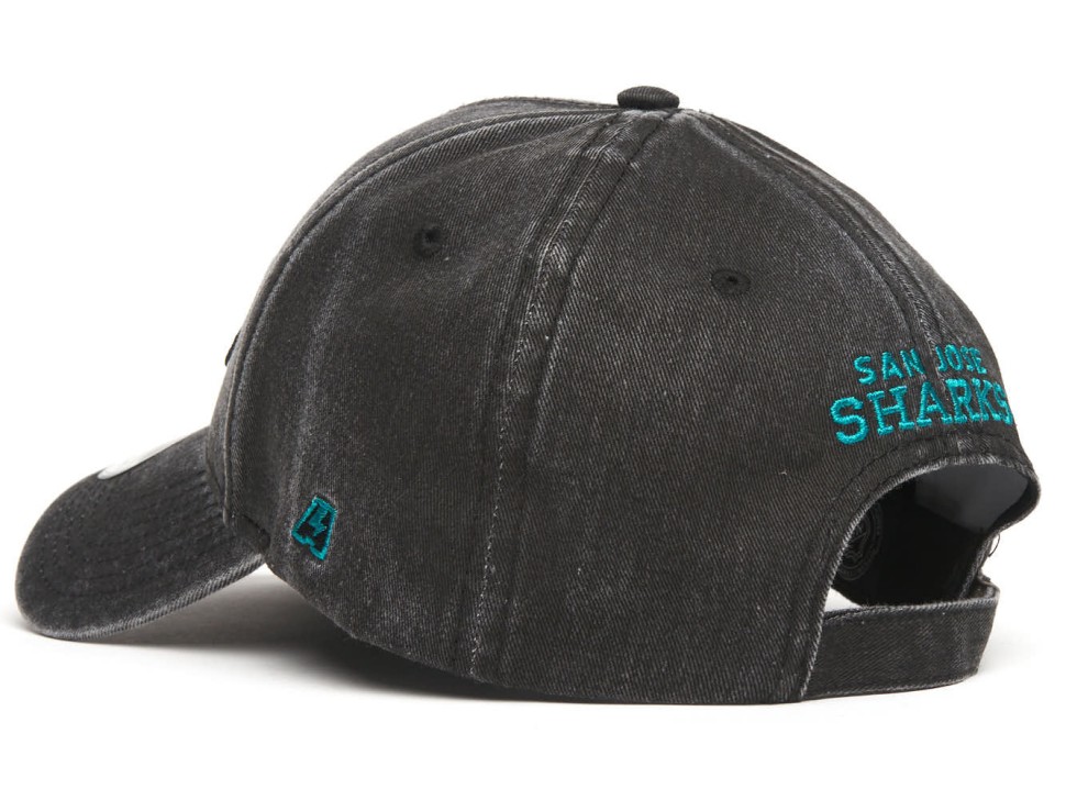 Бейсболка ATRIBUTIKA & CLUB San Jose Sharks, черн. 31530 в Москве  в Москве 