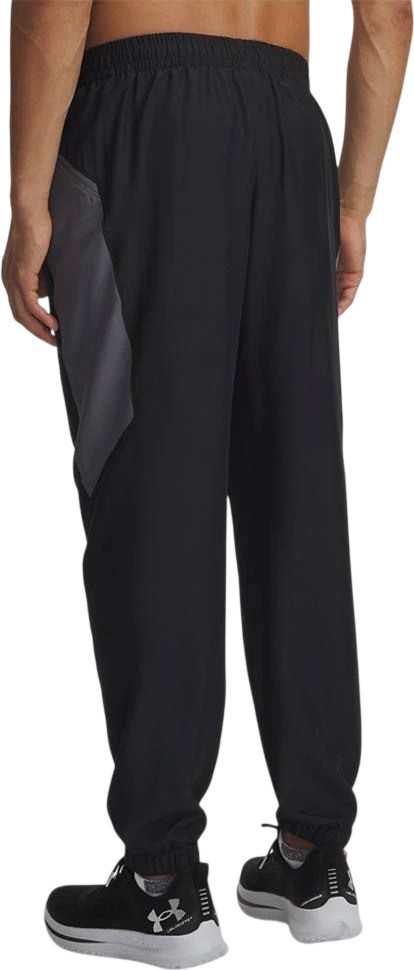 Брюки Under Armour UA Tech Sport Pant 6011268-001 в Москве  в Москве 