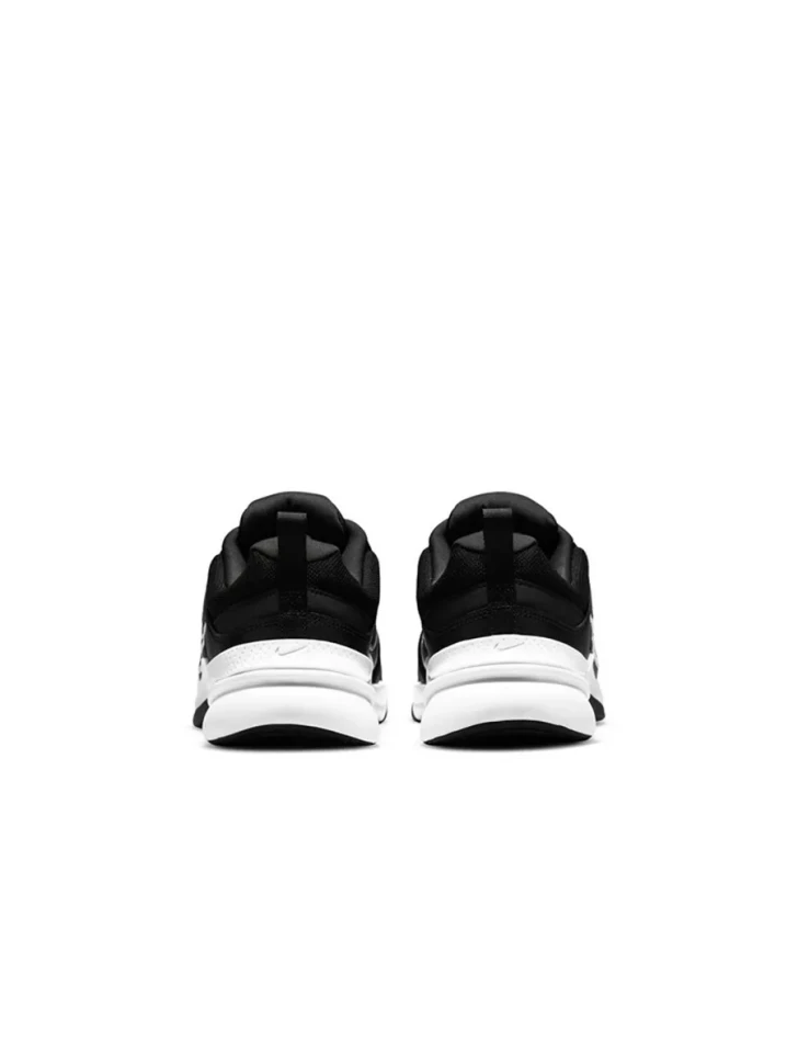 Кроссовки Nike DEFYALLDAY DJ1196-002 в Москве  в Москве 