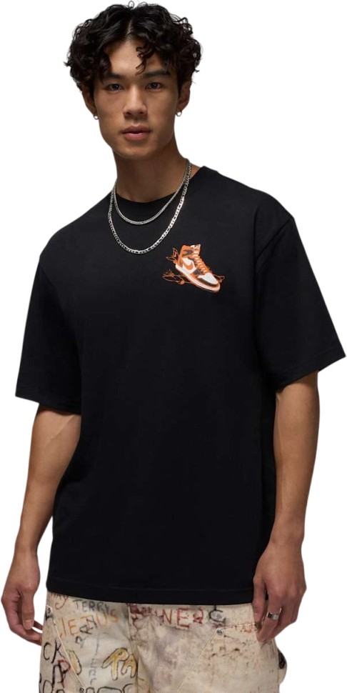 Футболка Nike M J NC AJ1 AD SS CREW HQ8972-010 в Москве  в Москве 