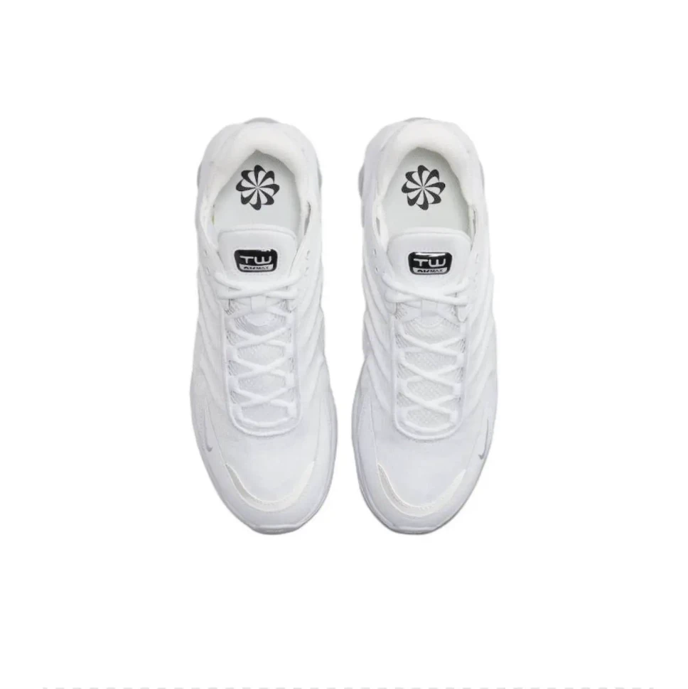 Кроссовки Nike Air Max TW NN DQ3984-102 в Москве  в Москве 