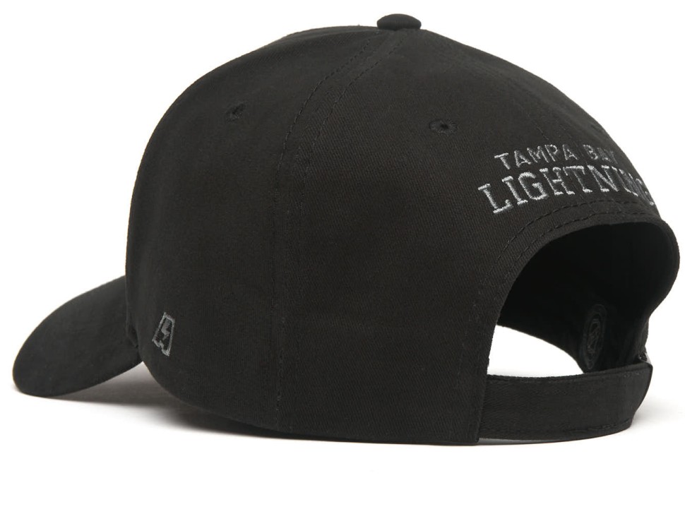 Бейсболка ATRIBUTIKA & CLUB Tampa Bay Lightning, черн. 31606 в Москве  в Москве 