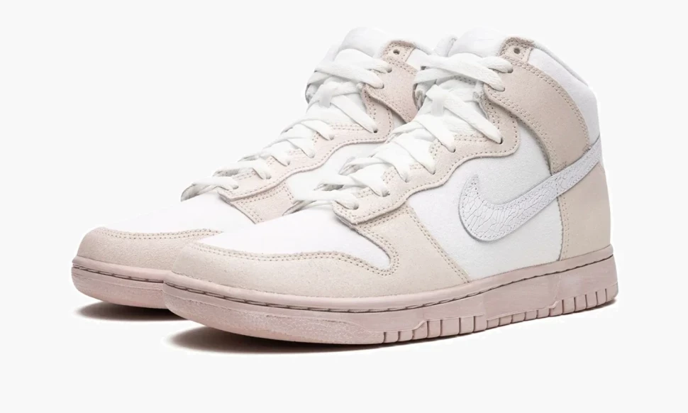 Кроссовки Nike Dunk High Retro PRM Cracked Leather Swoosh DV0822-100 в Москве  в Москве 