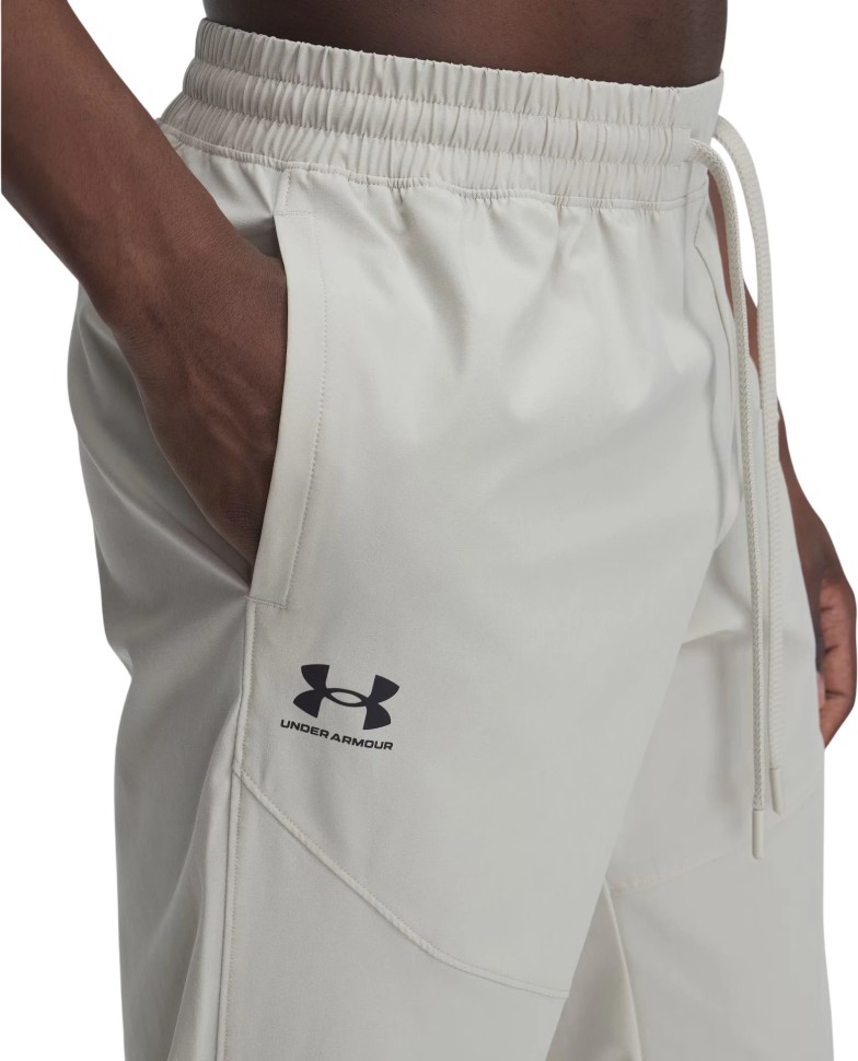 Брюки Under Armour UA Vibe Woven Jogger 1386557-289 в Москве  в Москве 