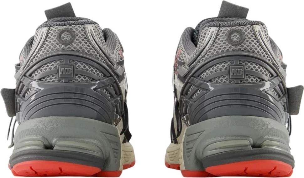 Кроссовки New Balance 1906 U1906AC в Москве  в Москве 