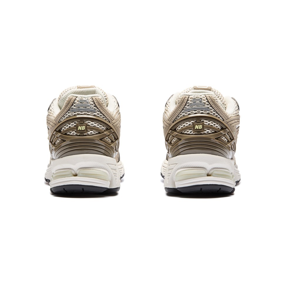 Кроссовки New Balance 1906 U1906RCC в Москве  в Москве 