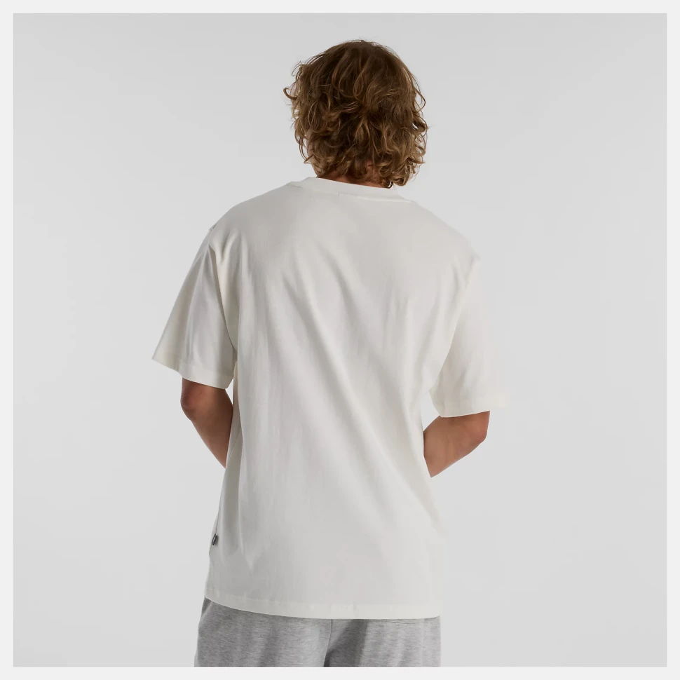 Футболка New Balance Athletics Relaxed League ARID STONE MT43556ADS в Москве в Москве